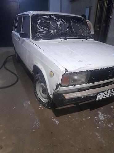 bmw e 39: VAZ (LADA) 2104: 1.3 l | 1995 il 180000 km Universal — 2