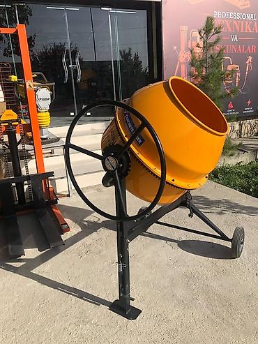 Электрическая бетономешалка UB-210L Характеристики: - Тип