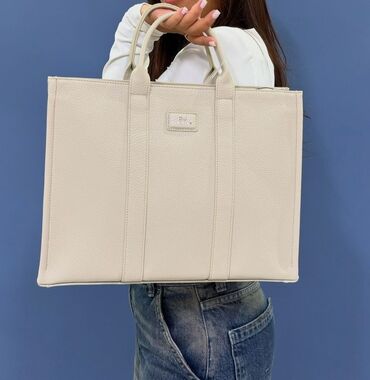 женские вечерние клатчи: Сумка с короткой ручкой at lalafo.az женские вечерние клатчи: Сумка с короткой ручкой