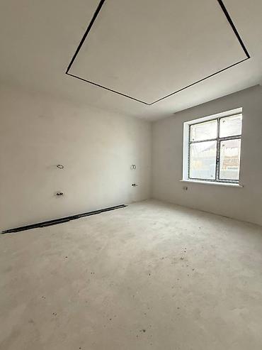 Продажа коттеджей и домов: 📍 с. Кой-Таш 🔘6-комнатный 🔘Этаж 1 🔘350м² Продаётся современный дом — 10