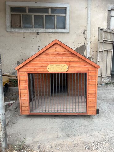Geyimlər: İt yuvası real alıcıya endirim olacaq