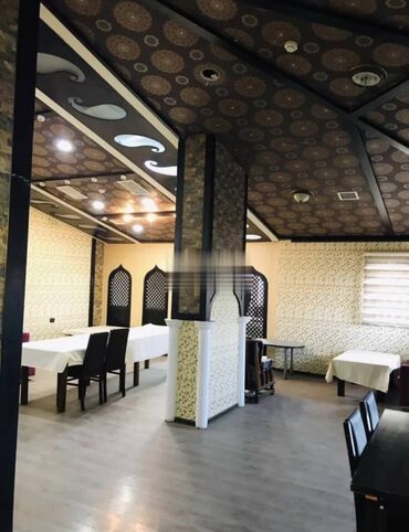 Restoran, kafelər: Qaraçuxur Ərazisi ən tanınmış restoranlardan biri icare verilir.Bütün — 2