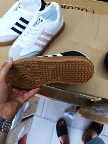 Patike: Adidas, 41 — 8