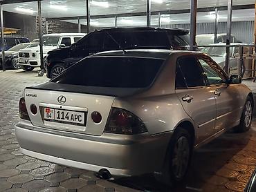 e6 3: Lexus IS: 2002 г., 2 л, Механика, Бензин, Седан — 2