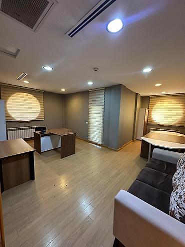 Коммерческая недвижимость: İcarəyə verilir 5 otaqlı ofis 230 m², Nərimanov r. Daha 7 şəklə bax — 1