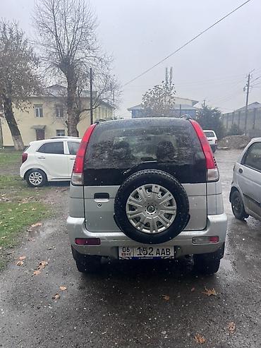 jac s7: Daihatsu Terios: 2004 г., 1.3 л, Механика, Бензин, Внедорожник — 1