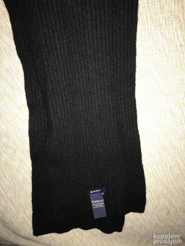 Kape i aksesoari: Original GANT šal NOV 100% Wolle Crna boja Sirina 25cm duzina — 2