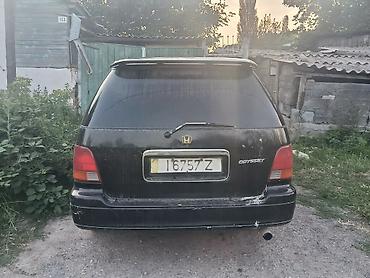первого поколения: Honda Odyssey: 1996 г., 2.3 л, Автомат, Бензин, Минивэн — 3