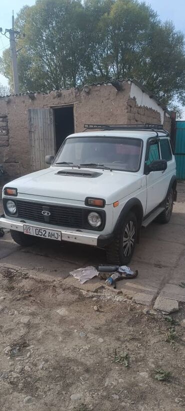 лизинг авто бишкек без первоначального взноса: ВАЗ (ЛАДА) 4x4 Нива: 1995 г., 1.7 л, Механика, Бензин, Внедорожник
