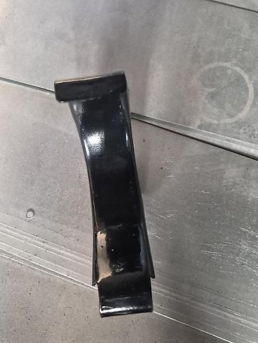 ev dekor: Məhsul: Metal qandallar (körpü formalı plastik boru/naqil kanalı üçün — 3