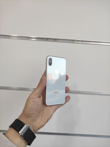 usaq telefonlari: IPhone X, 64 GB