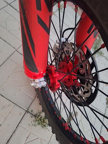 мотоцикл заказать: YBS 300 pro. ЭНДУРО куплено две месяца назад новый. пробег не большой — 7