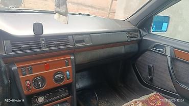 авто б: Mercedes-Benz W124: 1990 г., 2.3 л, Механика, Бензин, Седан — 6
