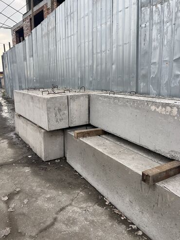 плита бетона: Продаю ФСК. Хорошо залитые. Все с 350марки бетона . Самовывоз
