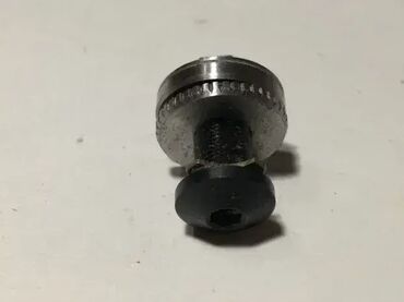 Ostali uređaji: Strugarski noz Fi 6x17 za ekscentar glave (4510) 6mm precnik, 17mm — 2