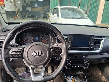 Kia: Kia Stonic: 2020 г., 1.4 л, Автомат, Бензин, Кроссовер — 4