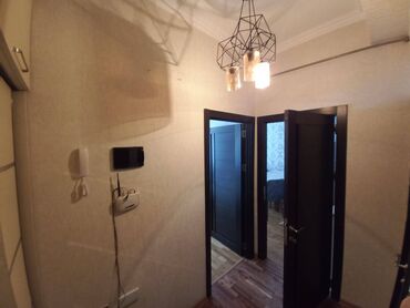 Uzunmüddətli kirayə mənzillər: Sumqayıt şəhəri,9mkrda,Krstal Abşeronda,16cı mərtəbədə,2 otaq stdyo — 3