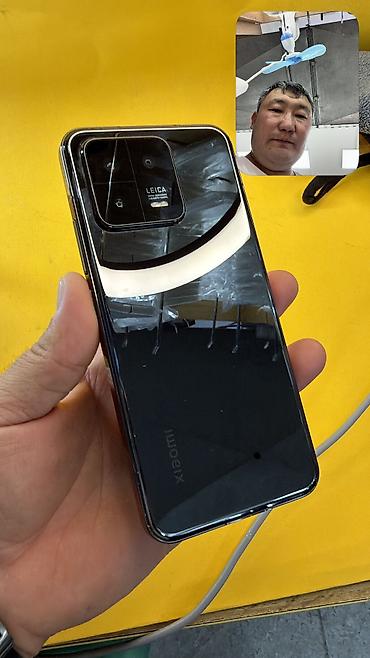 Xiaomi, 13, Б/у, 256 ГБ, 2 SIM