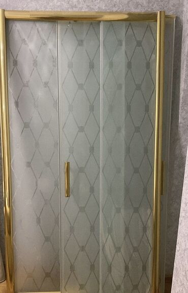 Джакузи ванны: Qızılı çərçivəli duş kabinası - Material: mat naxışlı şüşə panellər
