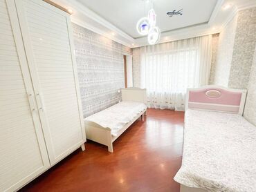 Uzunmüddətli kirayə mənzillər: Mənzil kirayə verilir. Nəsimi Rayonu Şamil Əzizbəyov kucəsində Xarici — 8