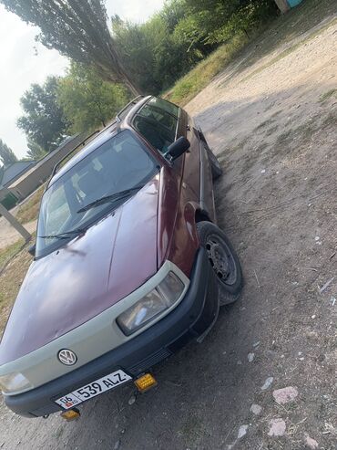 фольксваген id: Volkswagen Passat: 1993 г., 1.8 л, Механика, Бензин, Универсал