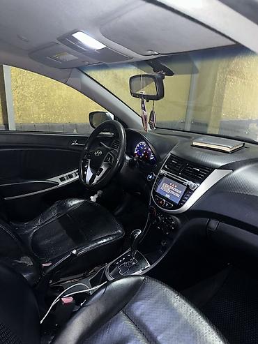 Hyundai: Hyundai Accent: 2011 г., Автомат, Бензин, Седан — 3