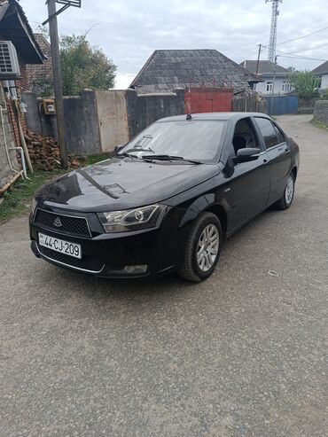 Iran Khodro: Iran Khodro : 1.7 l | 2020 il 271000 km Sedan — 3