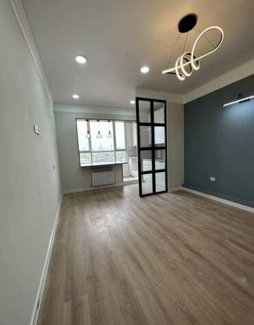 Продажа квартир: 1 комната, 27 м², 106 серия улучшенная, 4 этаж, Дизайнерский ремонт