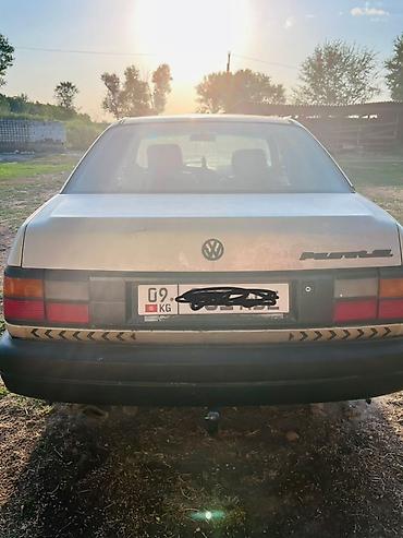range over: Volkswagen Passat: 1988 г., 1.8 л, Механика, Бензин, Седан — 2