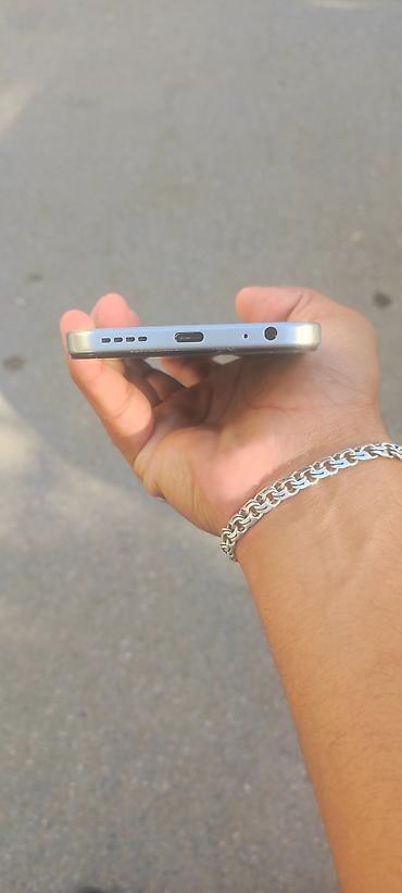htc one a9 32gb silver: Məhsul: Smartfon (gümüş/açıq boz rəng) Xüsusiyyətlər və dizayn: - — 6