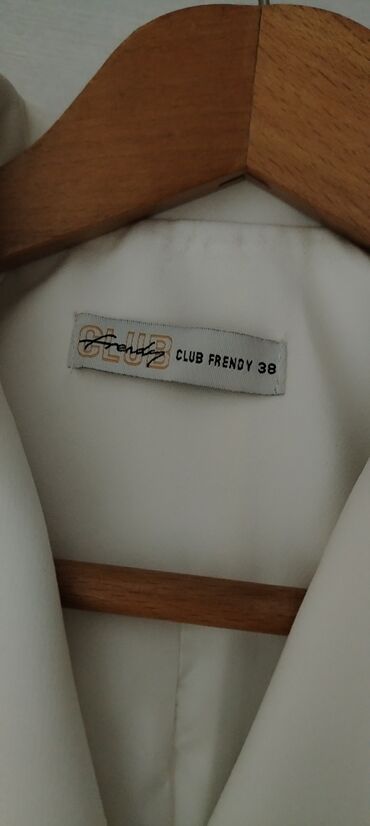 Ostala ženska odeća: Prodajem garderobu svoju I od svoje dece. Za cene pišite. Pozzz — 10