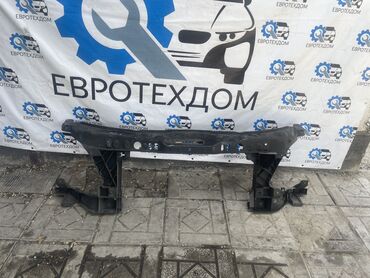 Другие детали кузова: Контрактная из Германии. Мерседес спринтер экран