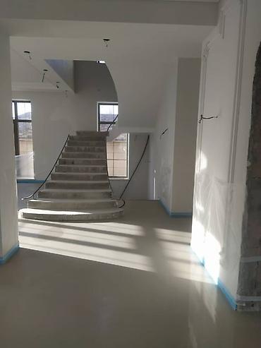 Эпоксидный пол: Наливной пол Под кварцвинил, паркет, ламинат. Заливают многие — 5