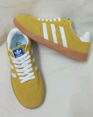 mokasine od prevrnute koze: Adidas, 41, color - Yellow