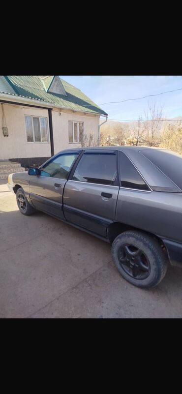 Audi: Audi 100: 1989 г., 2.3 л, Механика, Бензиновая, Седан — 13