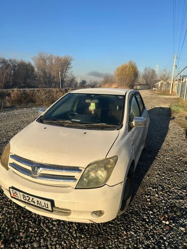 аварийние авто: Toyota ist: 2003 г., 1.5 л, Автомат, Бензин, Хэтчбэк