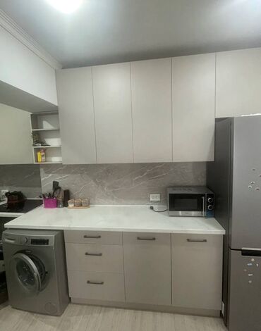 тоголок молдо фрунзе: 2 комнаты, 39 м², Элитка, 3 этаж, Евроремонт