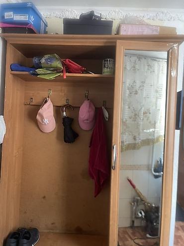 standing mirror: Шкаф-прихожая, Б/у, С зеркалом, ЛДСП — 2