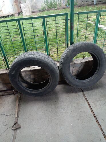 Шины: Шины 225 / <25 / R 17, Всесезонная, Б/у, Пара, Легковые, Япония, Bridgestone