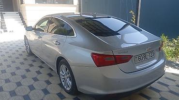 baqaj ustu: Chevrolet Malibu: 1.5 l | 2017 il 210000 km Sedan — 2