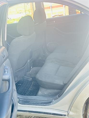 Toyota: Toyota Avensis: 2003 г., 1.8 л, Автомат, Бензин, Седан — 6