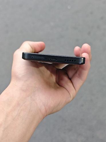 iphon 17 pro max: Poco X6 Pro, Б/у, 256 ГБ, цвет - Черный, 2 SIM — 3