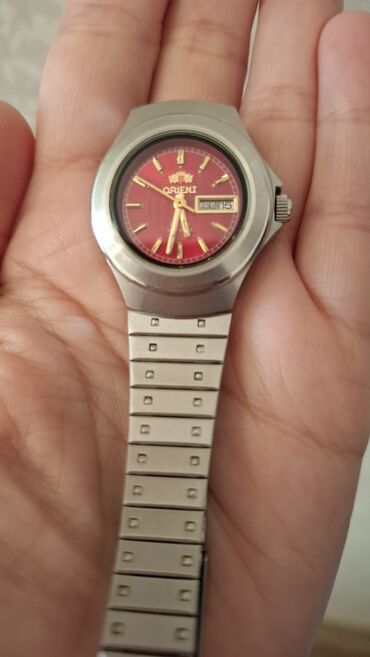 Qol saatları: İşlənmiş, Qol saatı, Orient, rəng - Qırmızı — 7