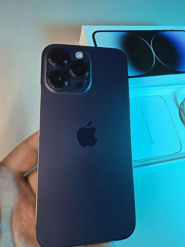 чехлы на редми 8: IPhone 14 Pro Max, Б/у, 256 ГБ, Deep Purple, Чехол, 85 %