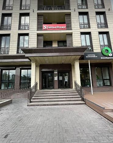 Коммерческая недвижимость: Сдаю Офис целиком: Сдаю IT-компания, Нотариус, Колл-центр, 52 м², В бизнес центре, С ремонтом, Первая линия, С высокими потолками, С системой безопасности — 2