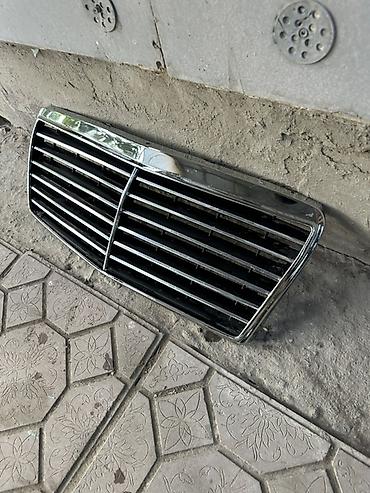 радиатор на аутбек: Продаю Решётка радиатора для Mercedes w124 от ешки !!! — 2
