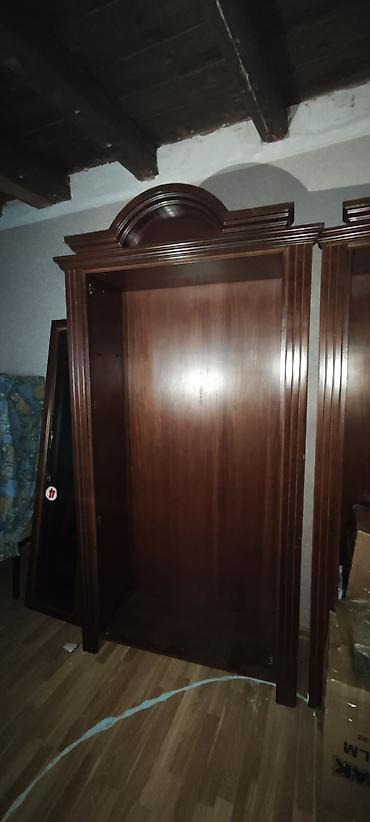 samdan: Klassik dizaynlı iri ölçülü qarderob korpusu - Material: tünd qoz — 3