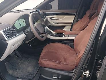 byd e9 2025: BYD : 2025 г., 1.5 л, Автомат, Гибрид, Кроссовер — 10