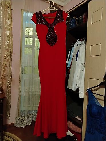 Qırmızı axşam/gecə libası - Stil: Uzun, balıq kəsimli siluet, yüngül lalafo.az -da Qırmızı axşam/gecə libası - Stil: Uzun, balıq kəsimli siluet, yüngül
