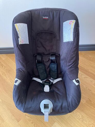 uşaq kresloları: Avto Kreslo Britax
0-3 yas 
Mothercare den alinib